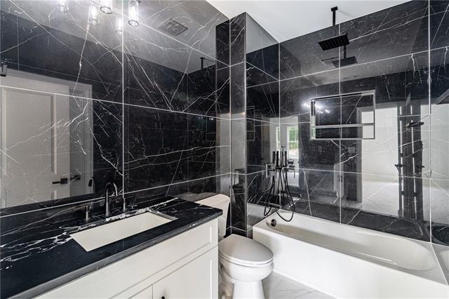 140 Maranatha Trail, Lawrenceville, GA 30045