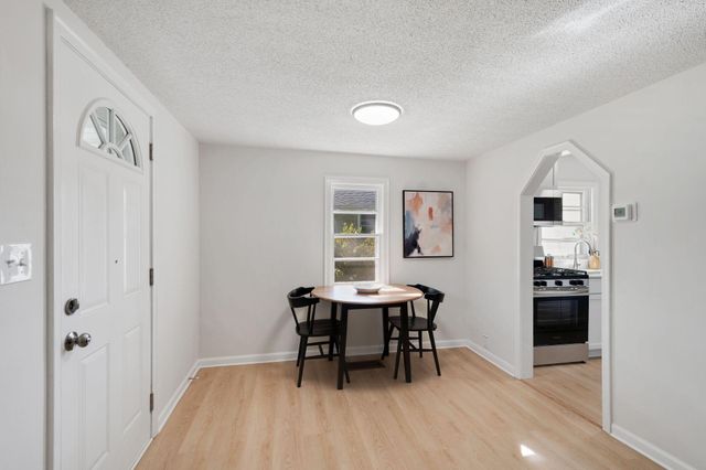 6820 Pleasant Avenue, Richfield, MN 55423