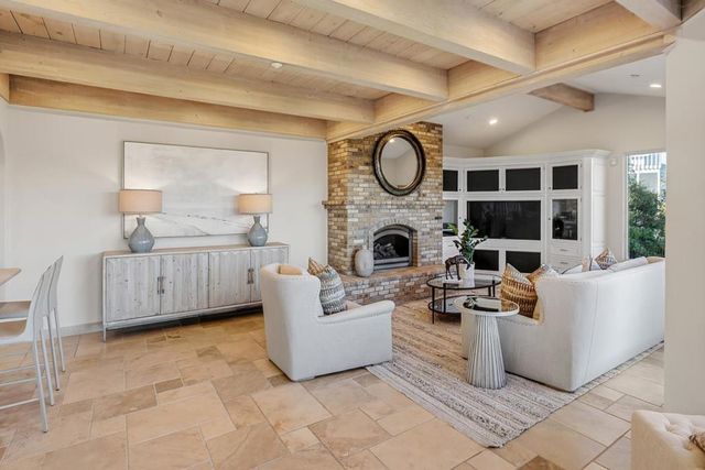 875 Madonna Way, Los Altos, CA 94024