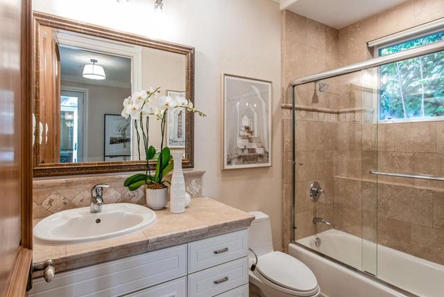 875 Madonna Way, Los Altos, CA 94024