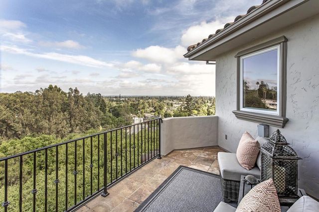 875 Madonna Way, Los Altos, CA 94024