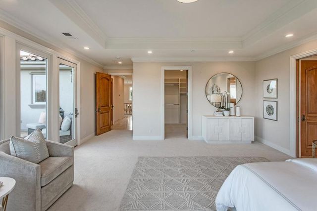 875 Madonna Way, Los Altos, CA 94024