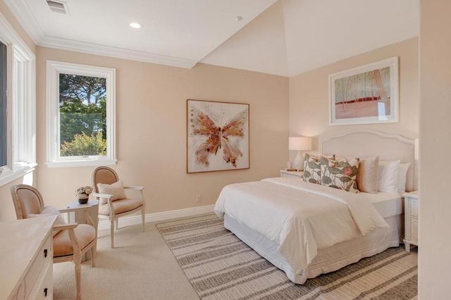 875 Madonna Way, Los Altos, CA 94024