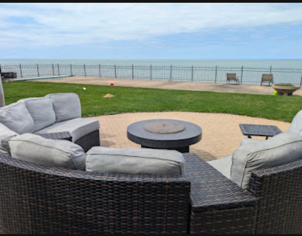 2940 Lake Shore Drive, Long Beach, IN 46360