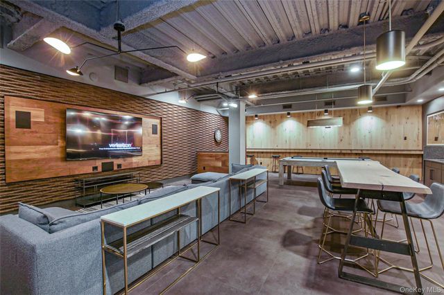 39 Washington Avenue 203, Pleasantville, NY 10570