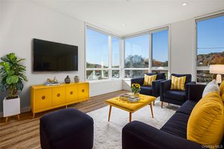 39 Washington Avenue 203, Pleasantville, NY 10570