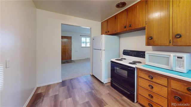 7805 W 41st Avenue 2, Wheat Ridge, CO 80033