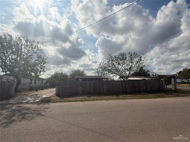 8025 Freedom Avenue, Mission, TX 78574