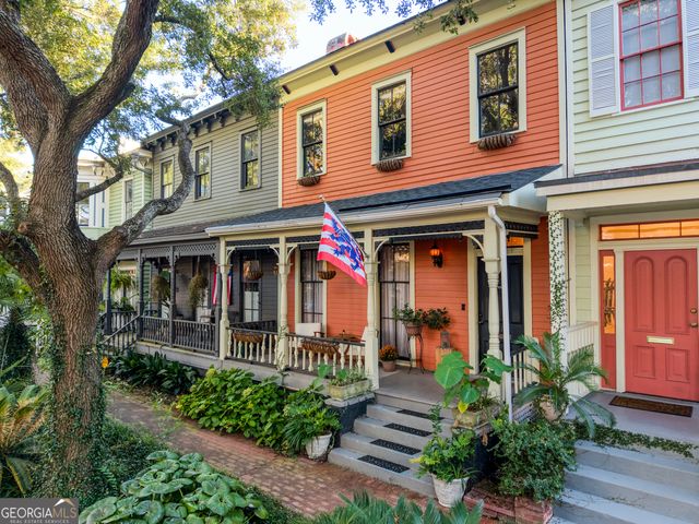 213 W Duffy Street, Savannah, GA 31401