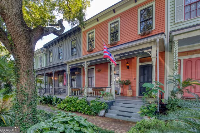 213 W Duffy Street, Savannah, GA 31401