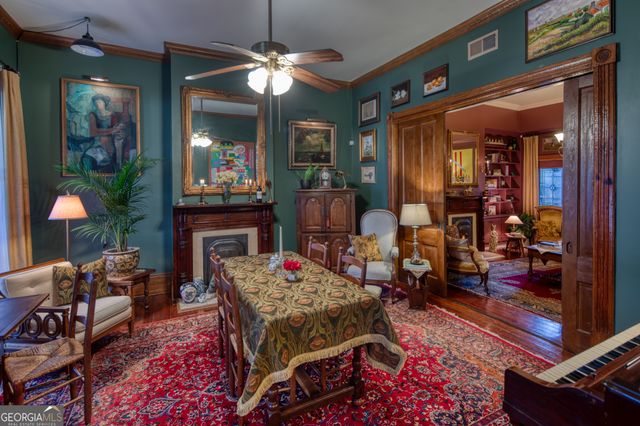 213 W Duffy Street, Savannah, GA 31401