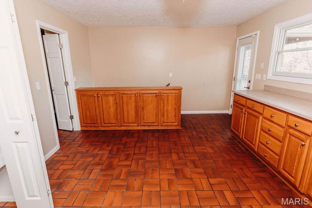 42485 Highway Bb, Dixon, MO 65459