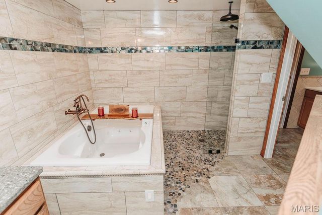 42485 Highway Bb, Dixon, MO 65459