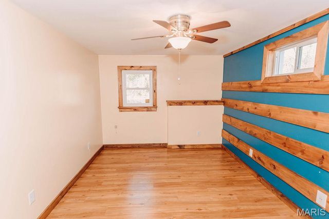 42485 Highway Bb, Dixon, MO 65459