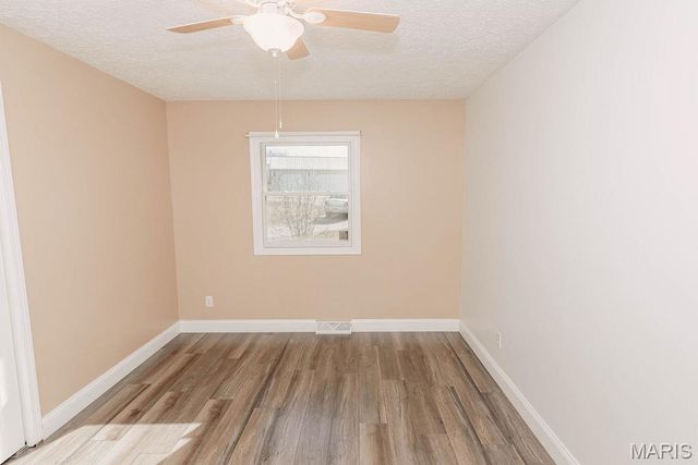 42485 Highway Bb, Dixon, MO 65459