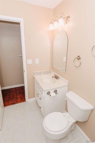 42485 Highway Bb, Dixon, MO 65459