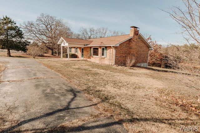 42485 Highway Bb, Dixon, MO 65459