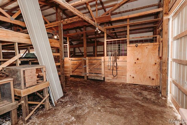 42485 Highway Bb, Dixon, MO 65459