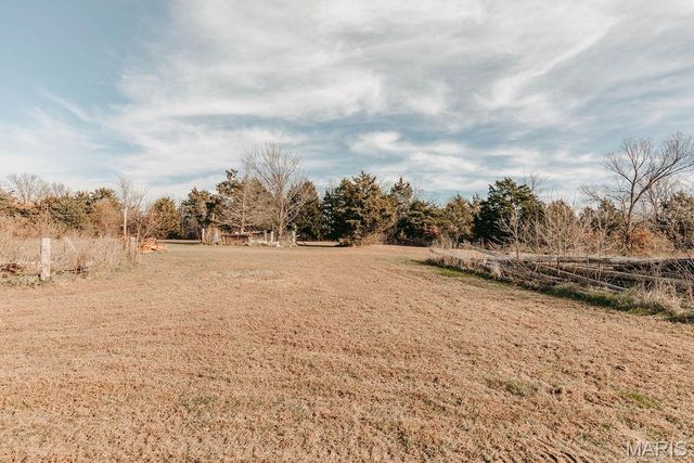 42485 Highway Bb, Dixon, MO 65459