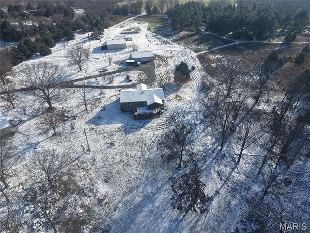 42485 Highway Bb, Dixon, MO 65459