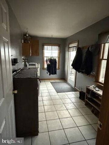 72 QUIGLEY RD, Newburg, PA 17240