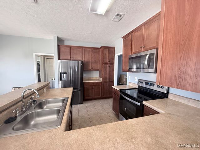 625 Old Camp Drive, Pike Road, AL 36064