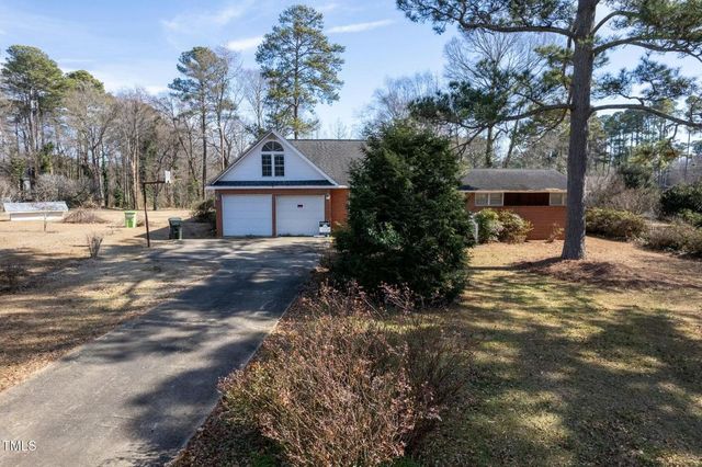 613 Powell Drive, Raleigh, NC 27606