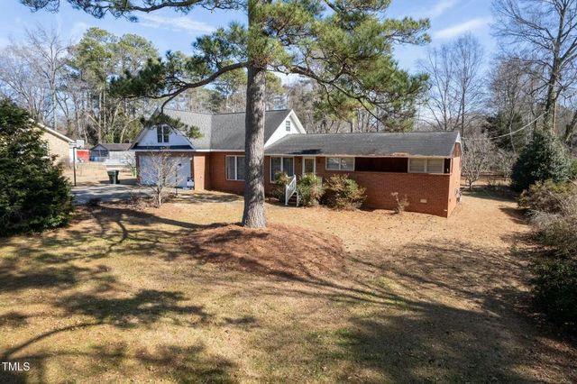 613 Powell Drive, Raleigh, NC 27606