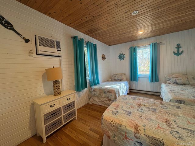 431 Dehnhoff Walk, Ocean Beach, NY 11770