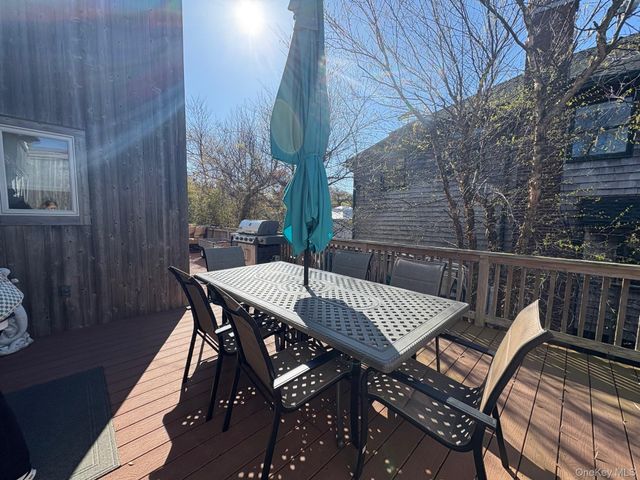 431 Dehnhoff Walk, Ocean Beach, NY 11770