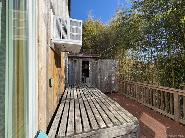 431 Dehnhoff Walk, Ocean Beach, NY 11770