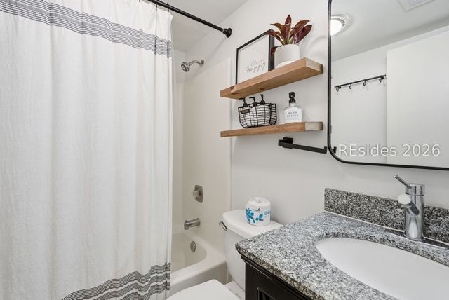 4 N Forest Beach Dr Apt 134, Hilton Head Island, SC 29928