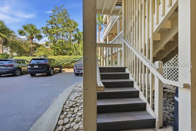 4 N Forest Beach Dr Apt 134, Hilton Head Island, SC 29928