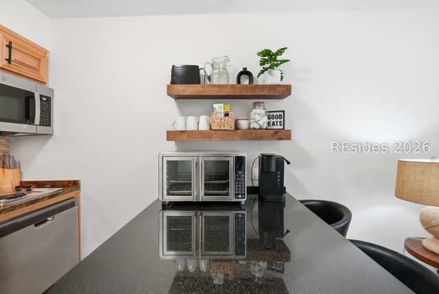 4 N Forest Beach Dr Apt 134, Hilton Head Island, SC 29928