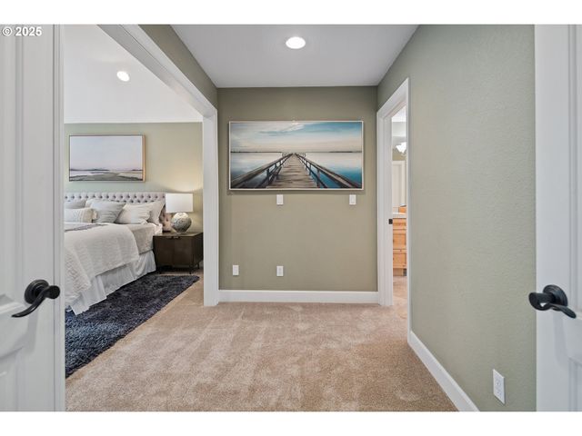 4906 Nw HIGHPOINT Dr, Camas, WA 98607