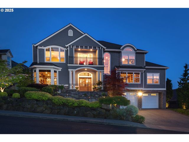 4906 Nw HIGHPOINT Dr, Camas, WA 98607