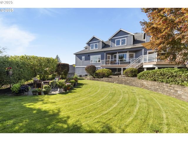 4906 Nw HIGHPOINT Dr, Camas, WA 98607