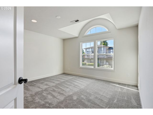 4906 Nw HIGHPOINT Dr, Camas, WA 98607