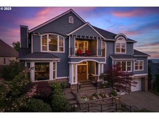 4906 Nw HIGHPOINT Dr, Camas, WA 98607