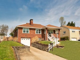 1708 Worcester DRIVE, Scott Twp, PA 15243