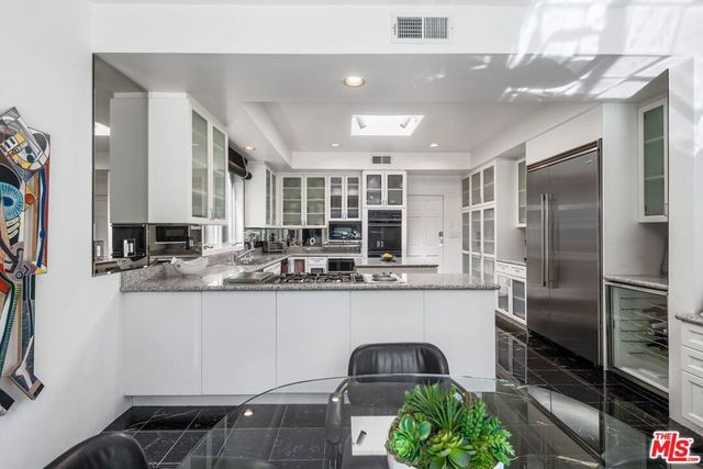 4219 Tarzana Estates Drive, Tarzana, CA 91356