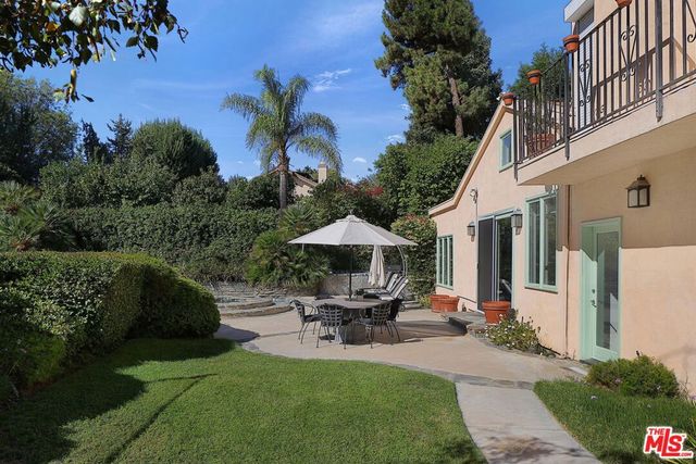 4219 Tarzana Estates Drive, Tarzana, CA 91356