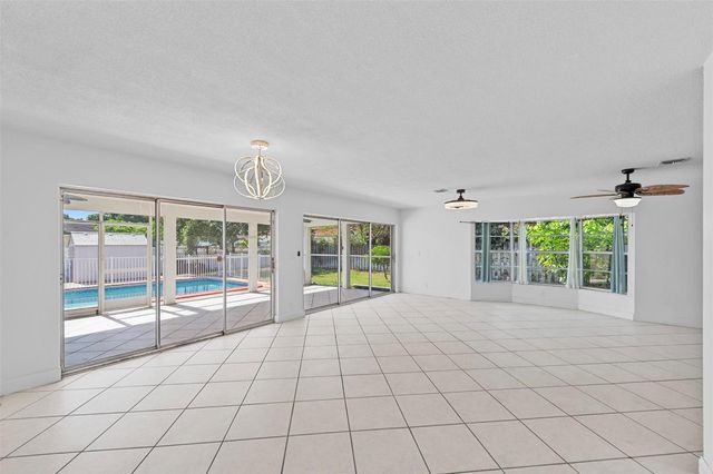 3504 NW 84th Terrace, Coral Springs, FL 33065