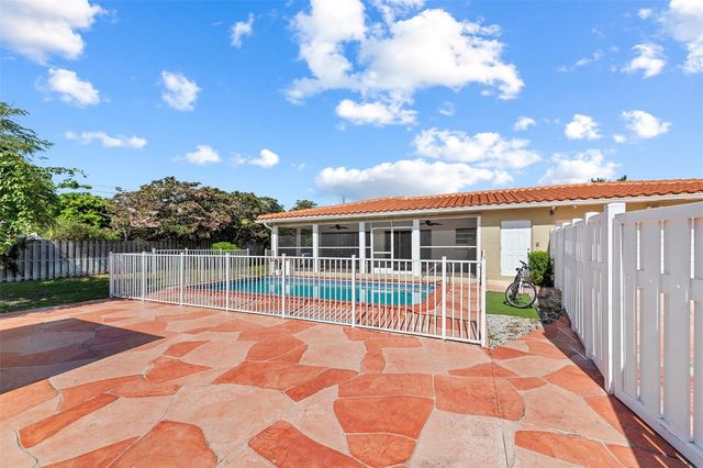 3504 NW 84th Terrace, Coral Springs, FL 33065