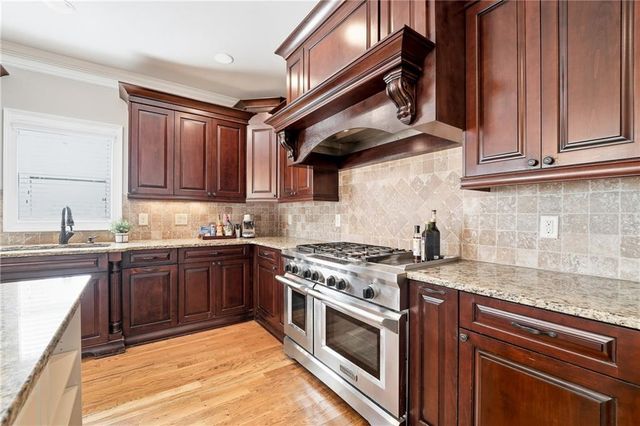 641 FREEMAN BROCK Road, Auburn, GA 30011