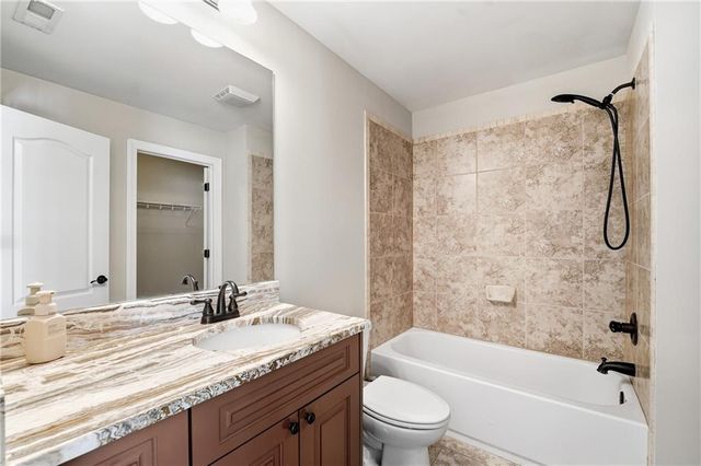 641 FREEMAN BROCK Road, Auburn, GA 30011