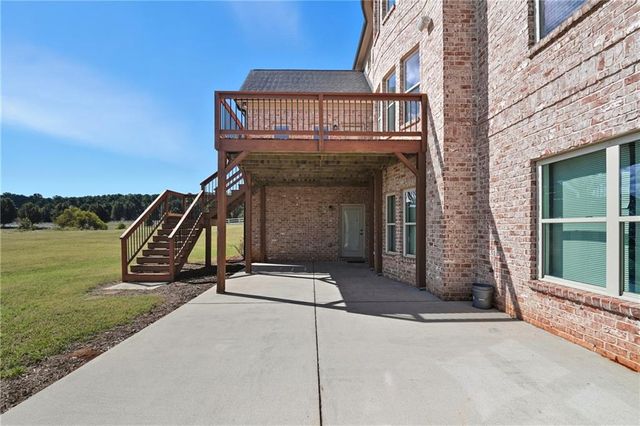 641 FREEMAN BROCK Road, Auburn, GA 30011