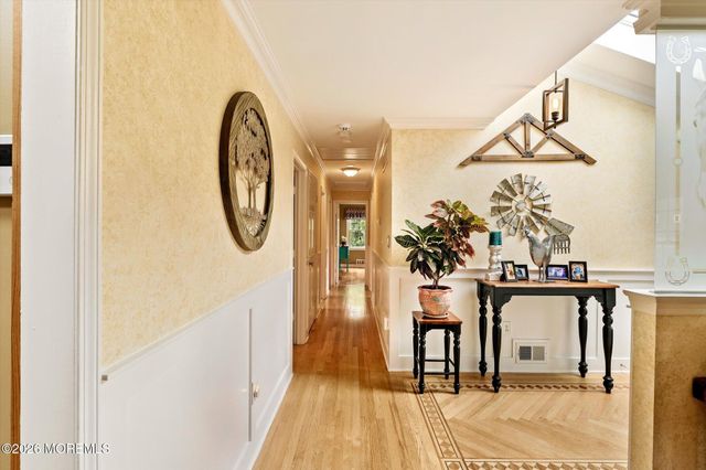 2 Horseshoe Drive, Millstone, NJ 08535