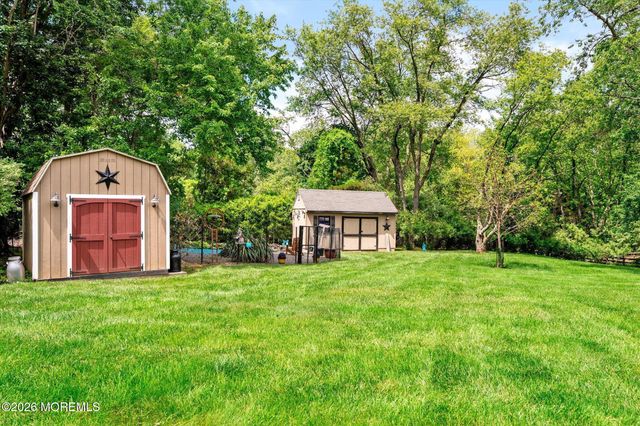 2 Horseshoe Drive, Millstone, NJ 08535