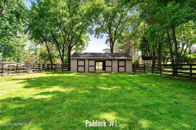 2 Horseshoe Drive, Millstone, NJ 08535